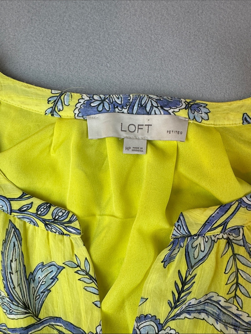 LOFT Trellis Garden Yellow Ruffle MIDI Dress Women's 14P EUC - Picture 5 of 7